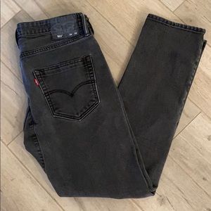 Men’s Straight Leg Levi’s